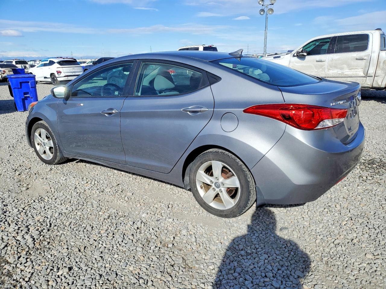 2013 Hyundai Elantra Gls - Фото 2