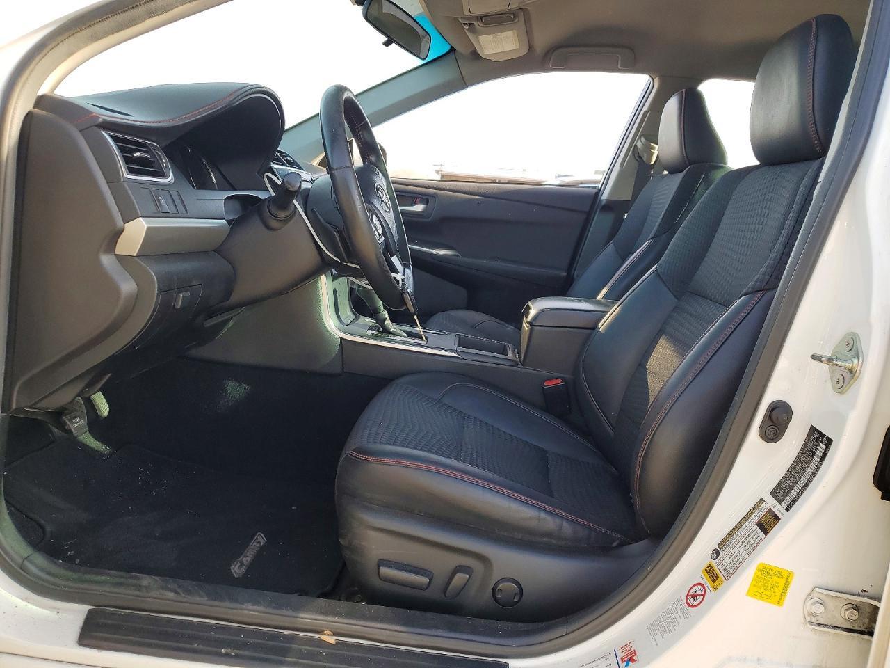 2015 Toyota Camry Le - Фото 7