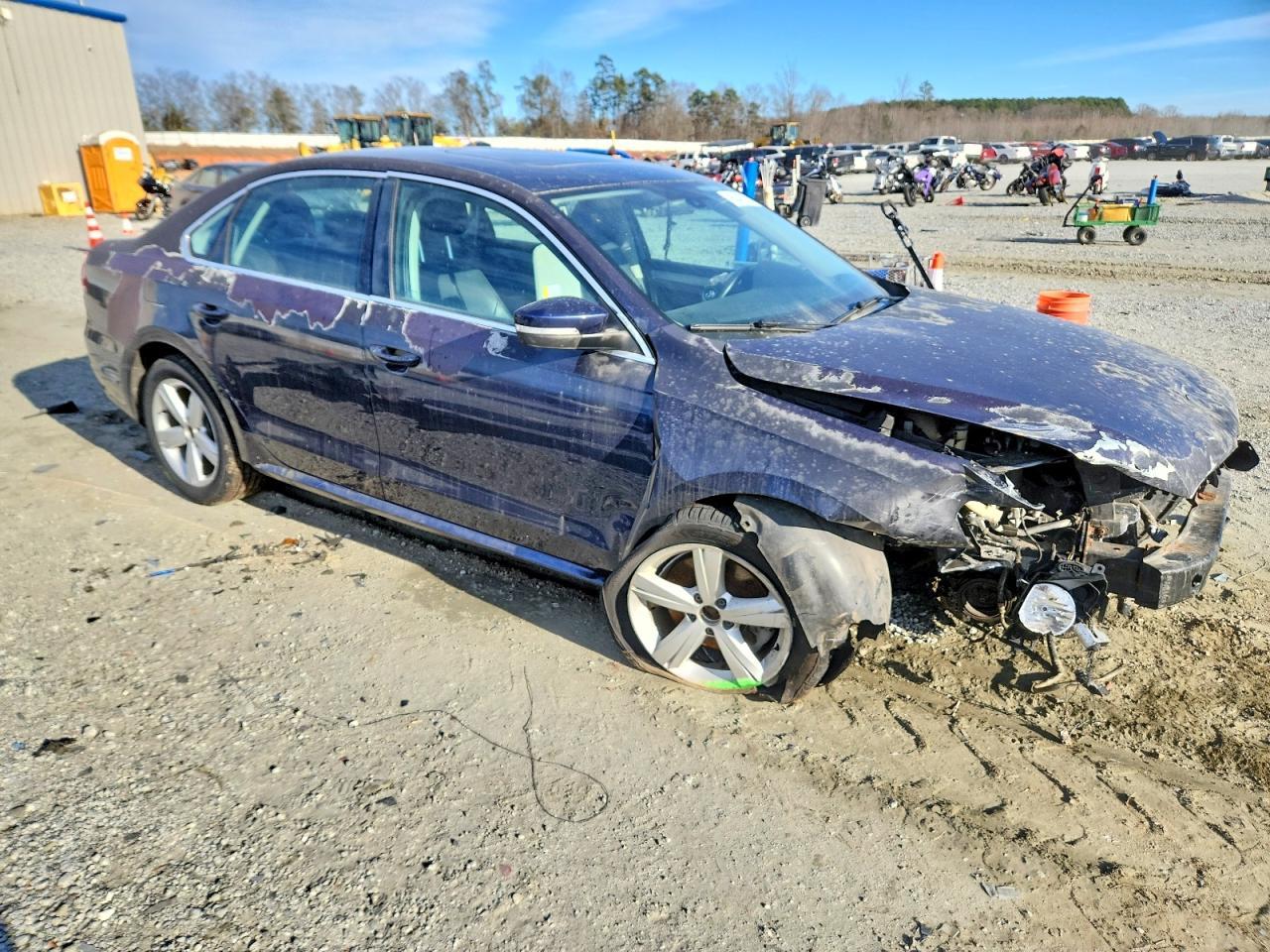 2013 Volkswagen Passat Se - Image 4