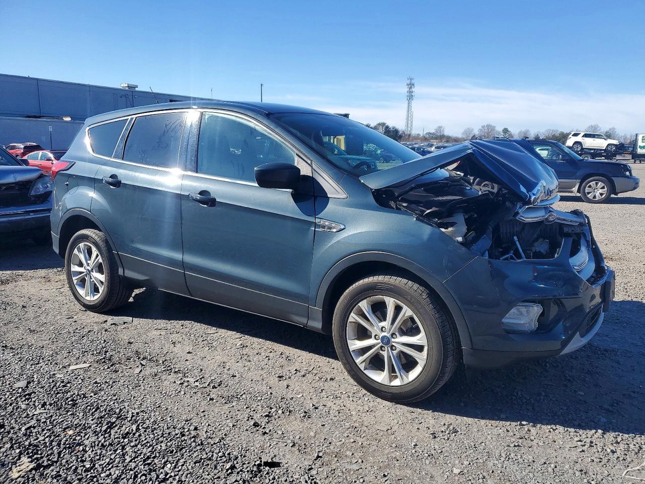 2019 Ford Escape Se - Фото 4