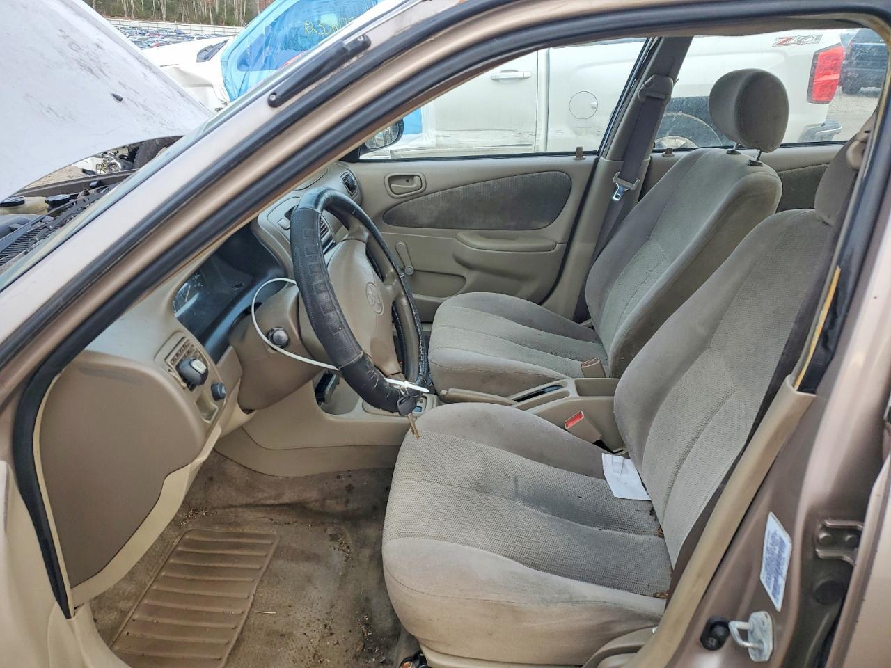 2002 Toyota Corolla Ce - Фото 7