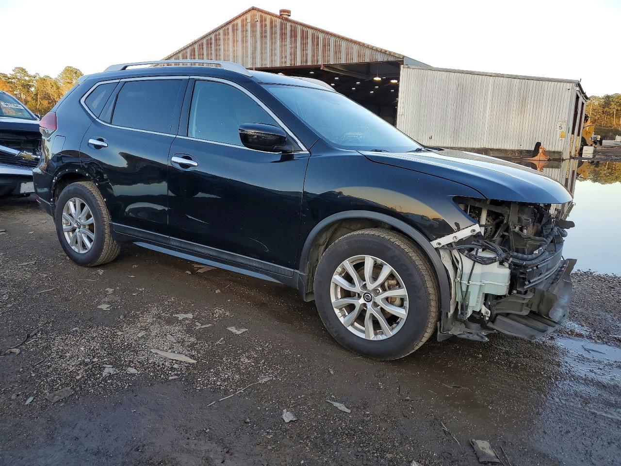 2019 Nissan Rogue S - Фото 7