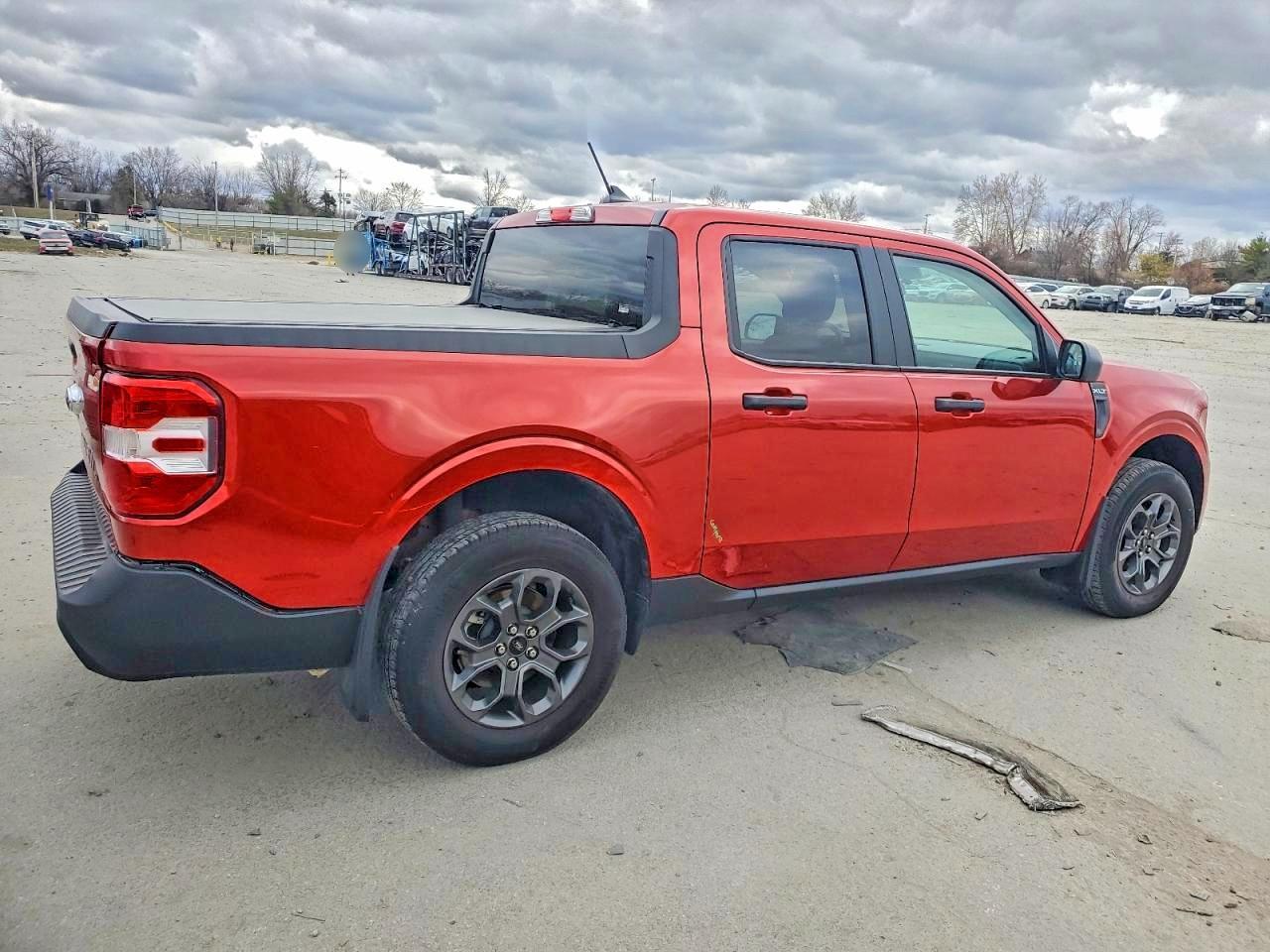 2023 Ford Maverick Xl - Image 3