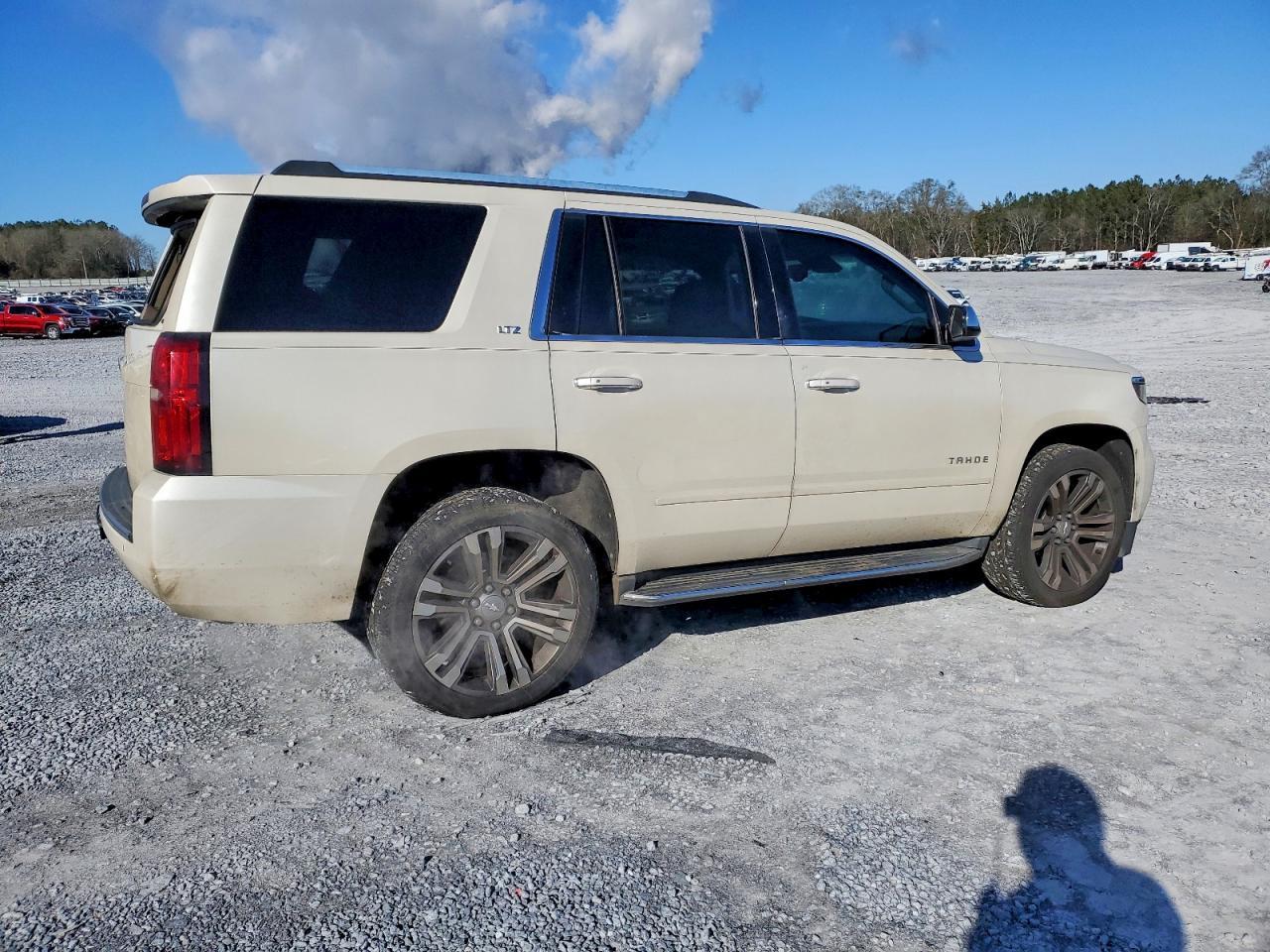 2015 Chevrolet Tahoe C1500 Ltz - Image 3