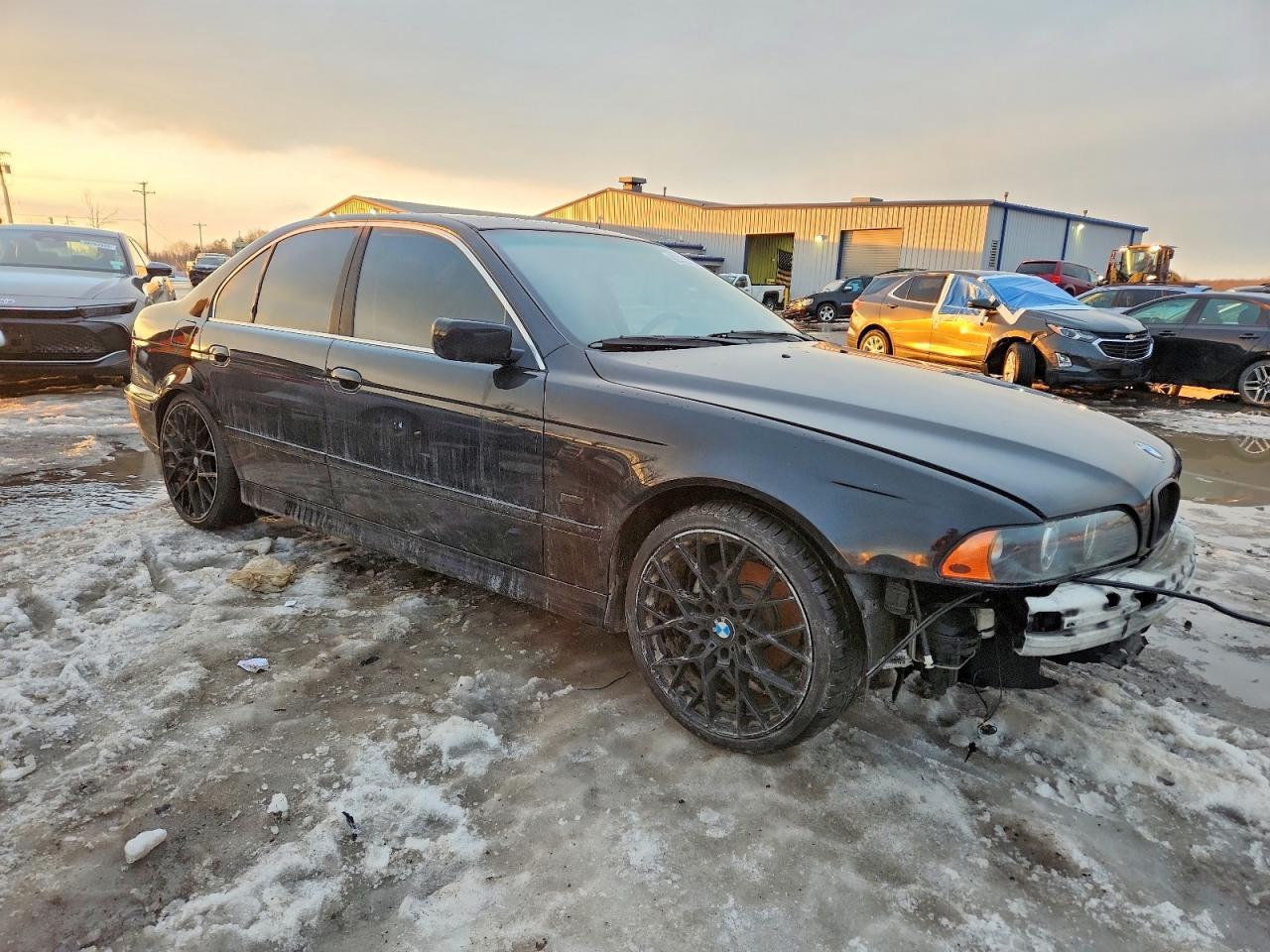 2001 BMW 525 I - Image 4