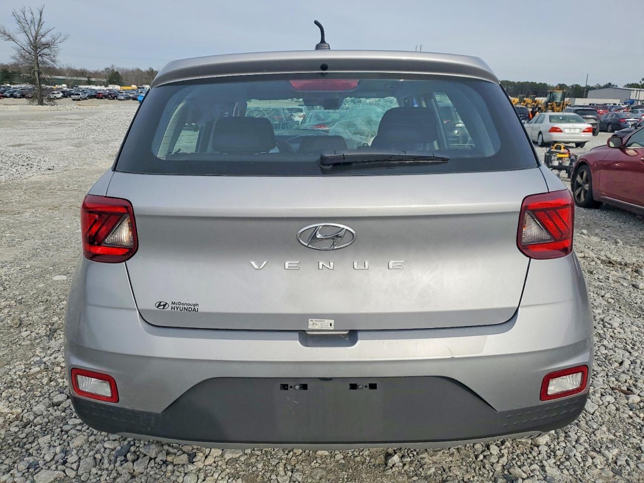 2025 Hyundai Venue Se - Фото 6