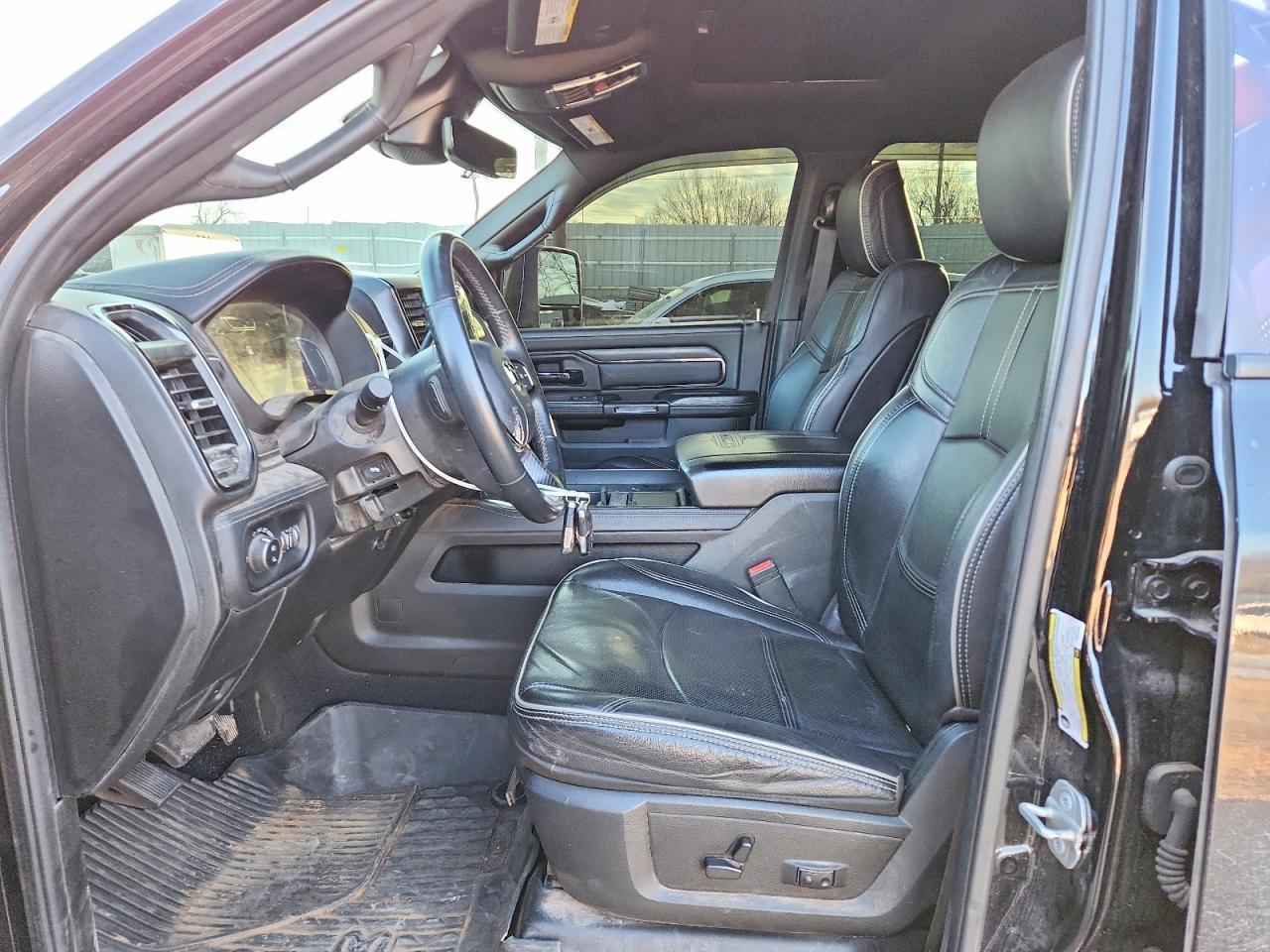 2023 Ram 3500 Limited - Фото 7