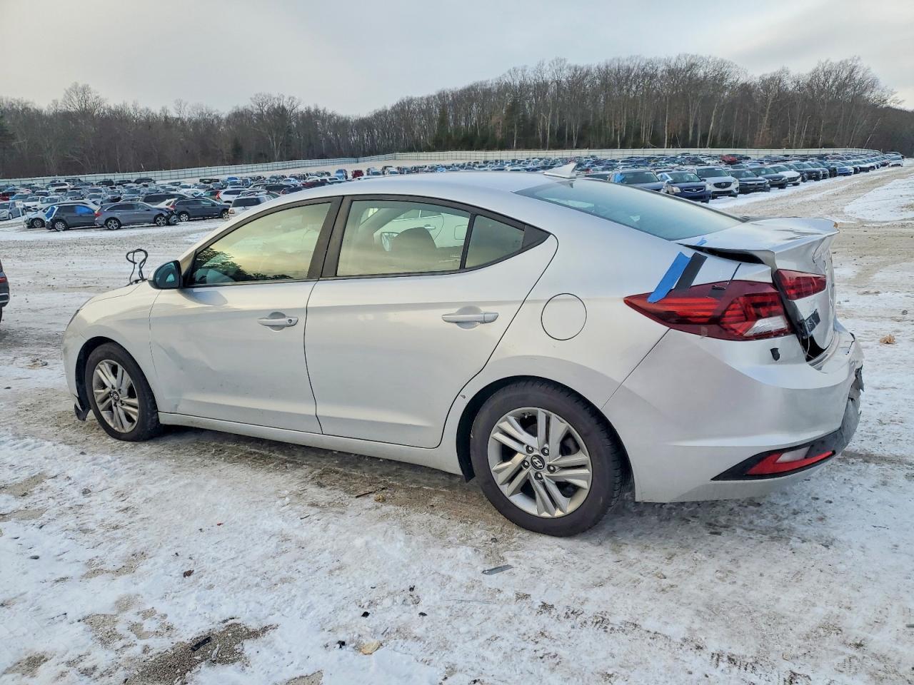 2019 Hyundai Elantra Sel - Фото 2