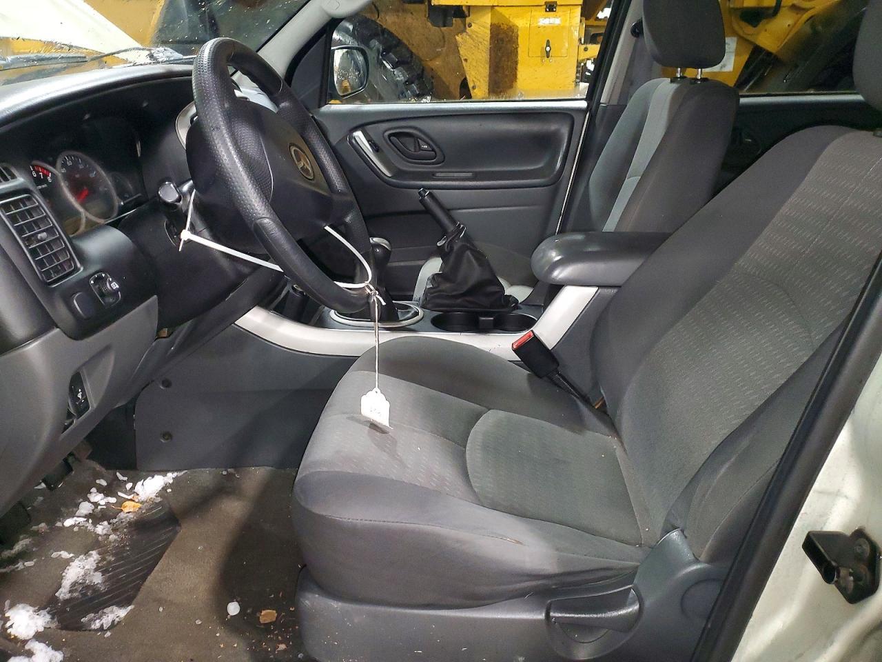 2006 Mazda Tribute I - Image 7