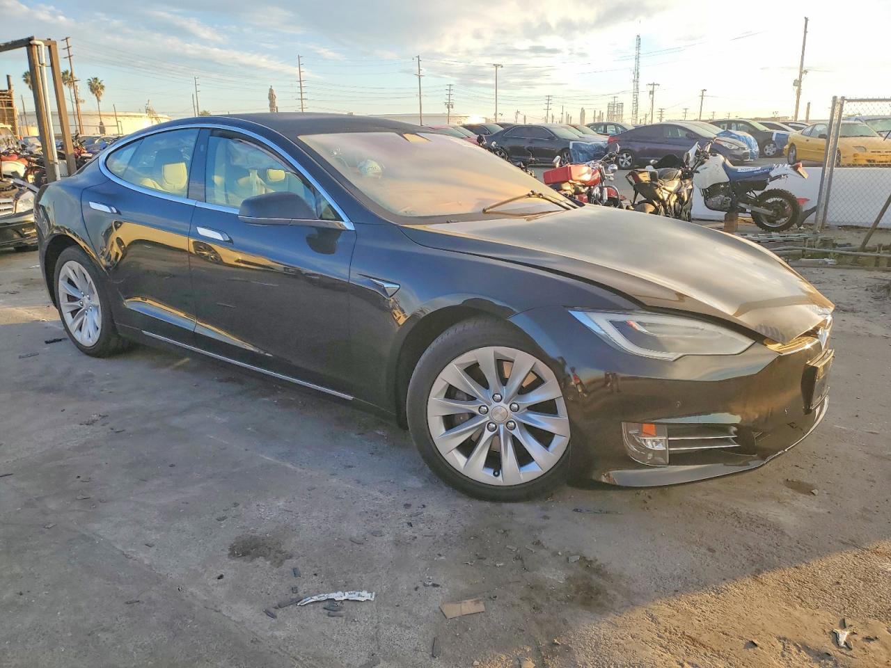 2018 Tesla Model S - Image 4