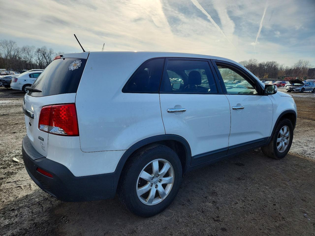2013 Kia Sorento Lx - Image 3