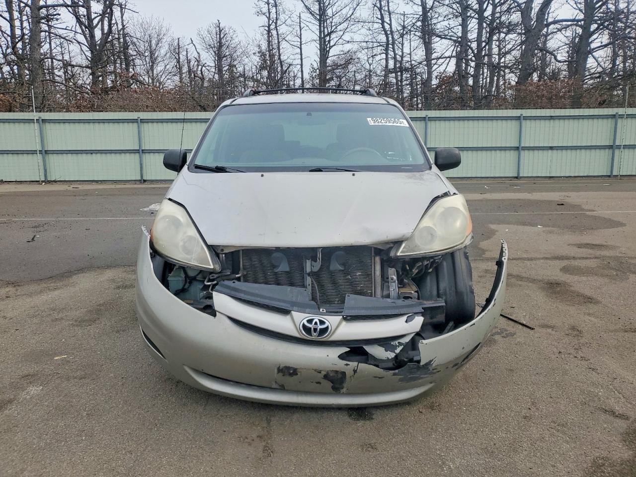 2006 Toyota Sienna Ce - Image 5