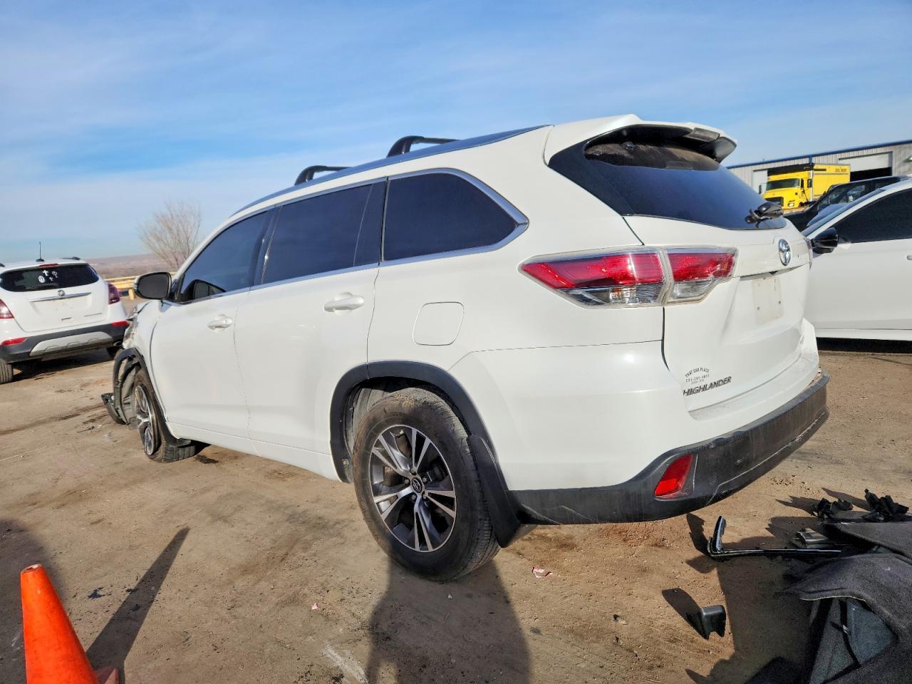 2016 Toyota Highlander Xle - Фото 2