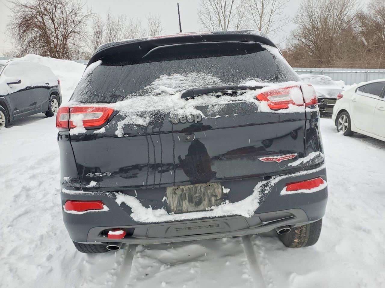 2016 Jeep Cherokee Trailhawk 4 - Image 6