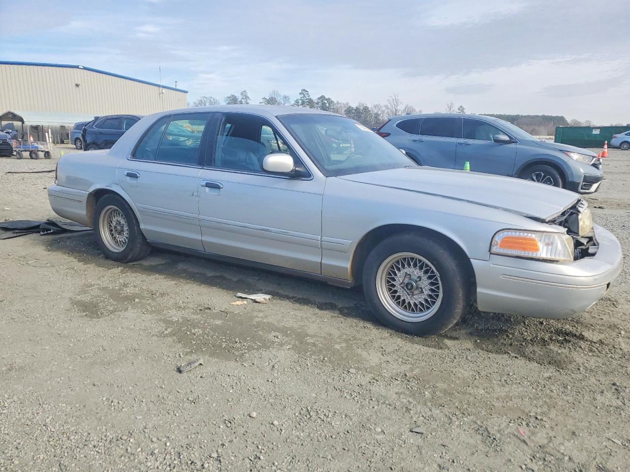 2001 Ford Crown Victoria Lx - Фото 4