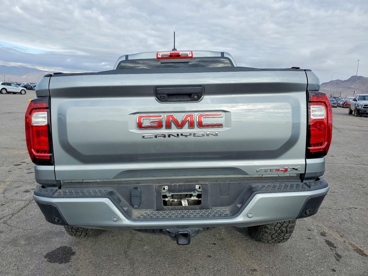 2024 GMC Canyon At4X - Image 6