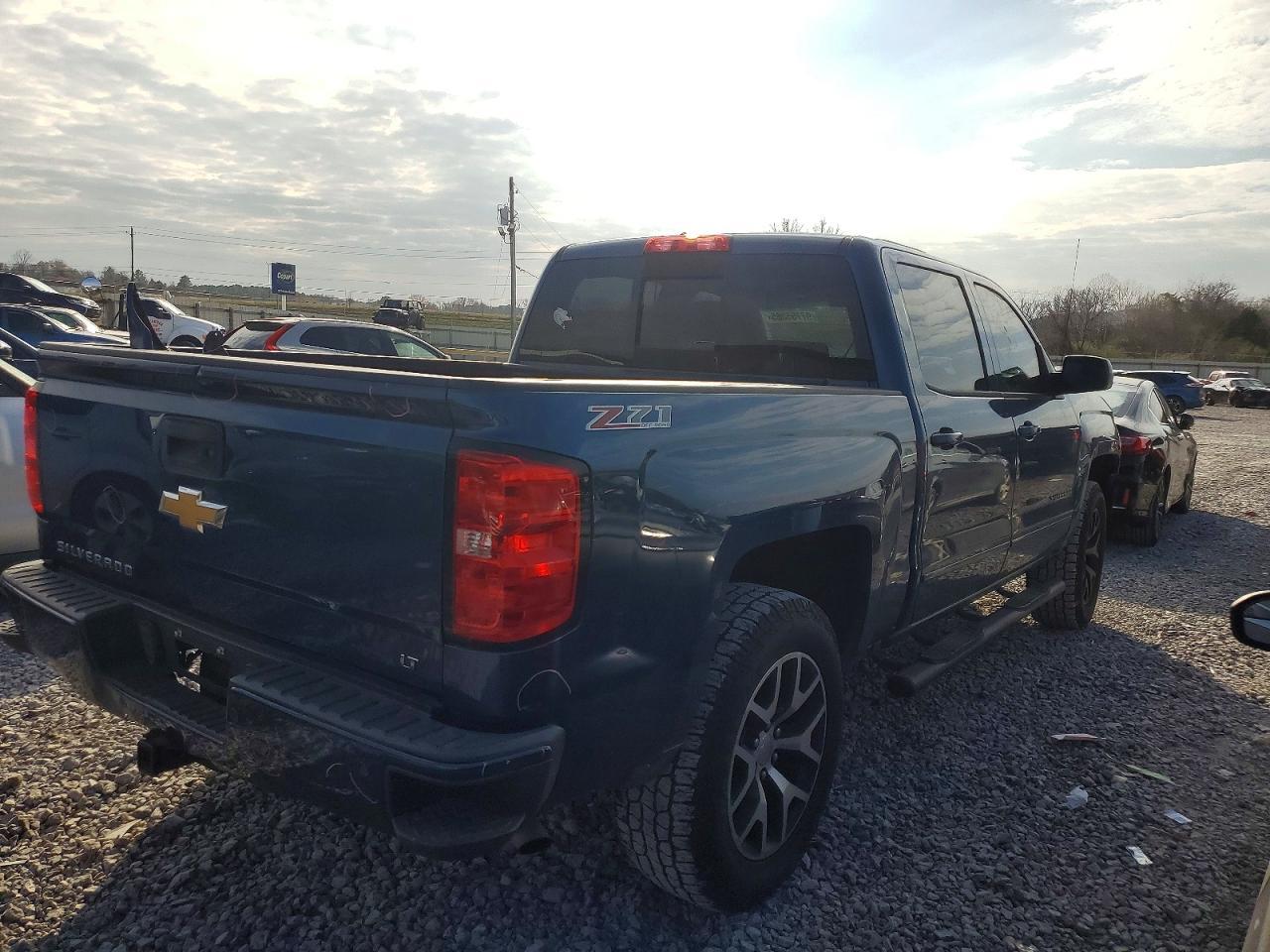 2017 Chevrolet Silverado K1500 Lt - Фото 3