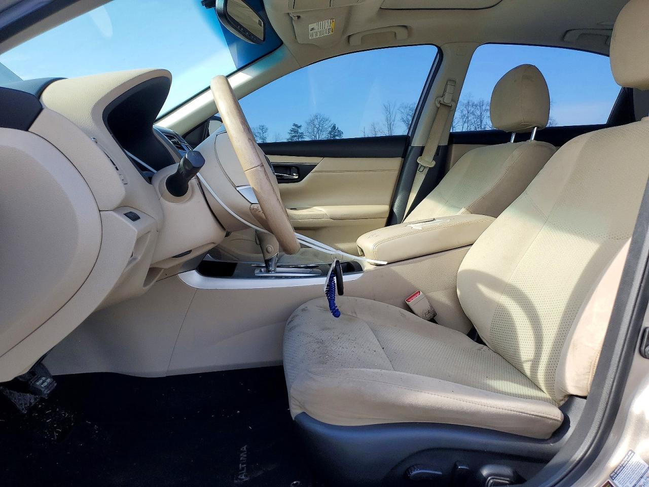 2015 Nissan Altima 2.5 - Image 7