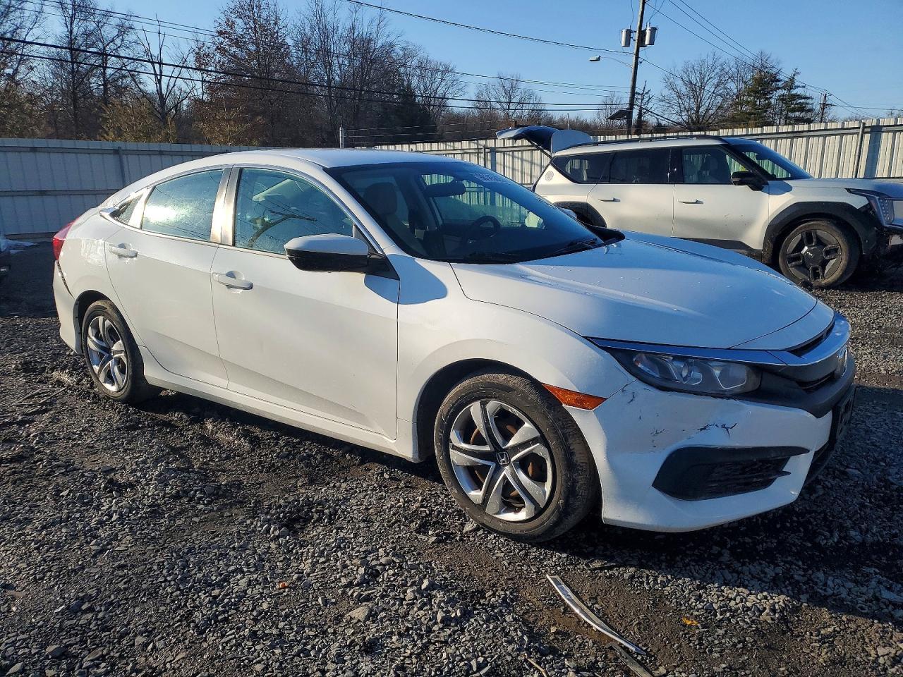 2017 Honda Civic Lx - Фото 4