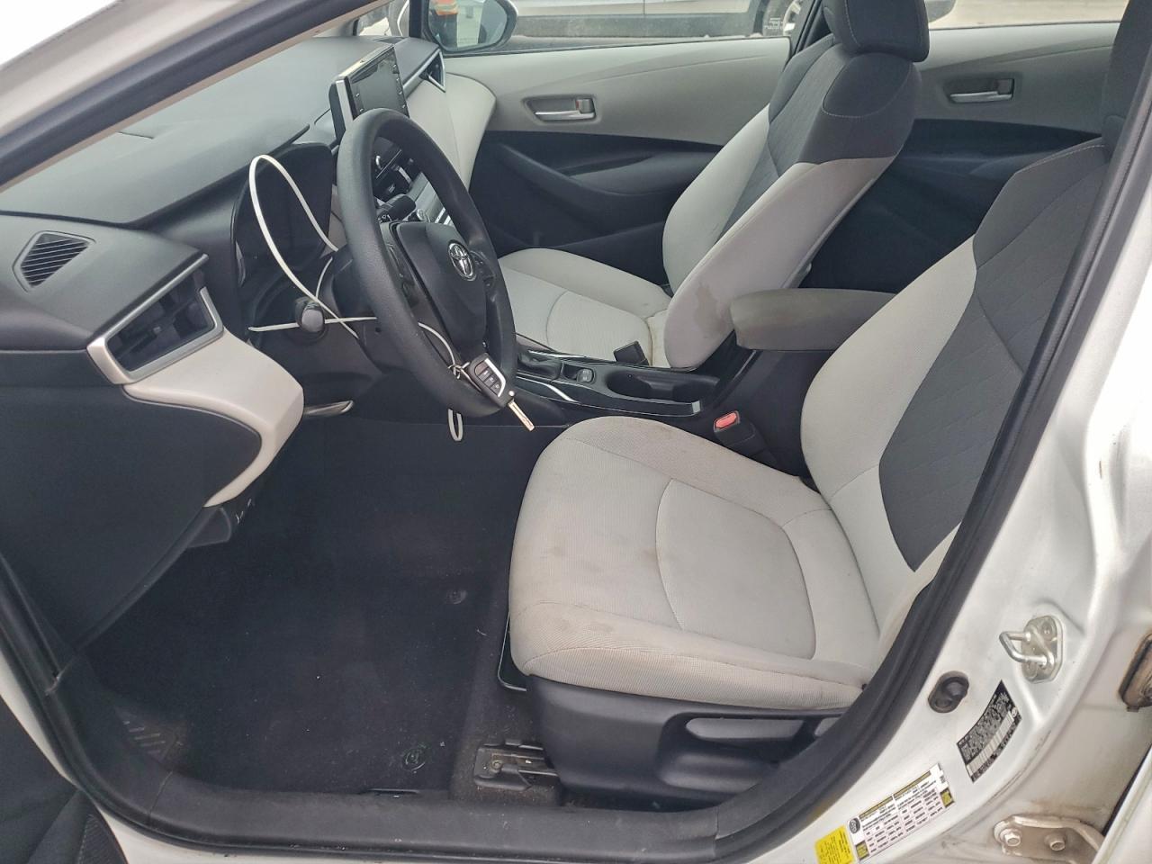 2020 Toyota Corolla Le - Фото 7