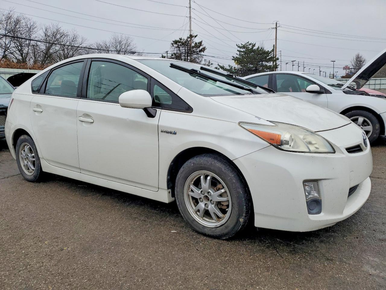 2010 Toyota Prius - Фото 4