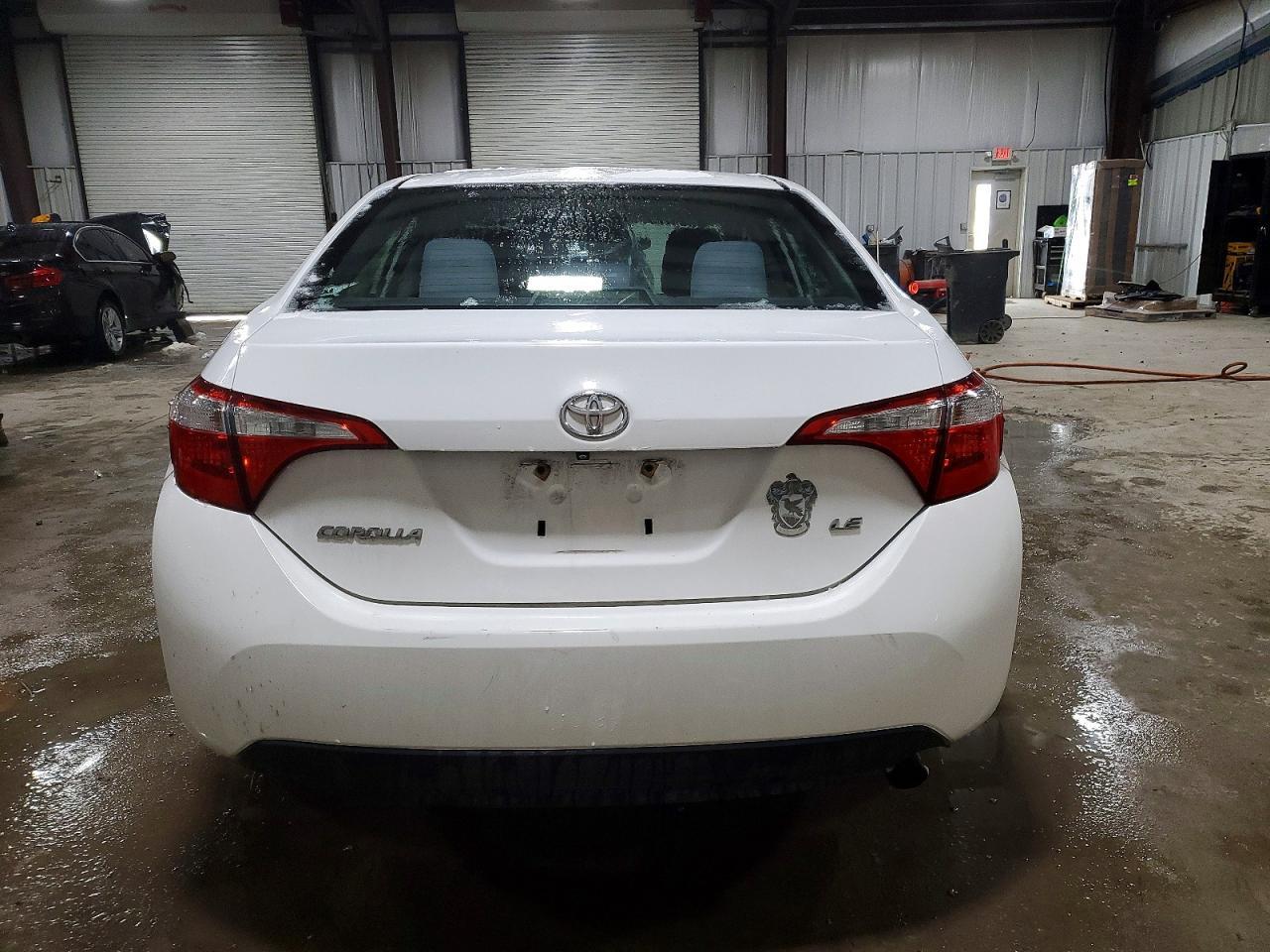 2014 Toyota Corolla Le - Image 6