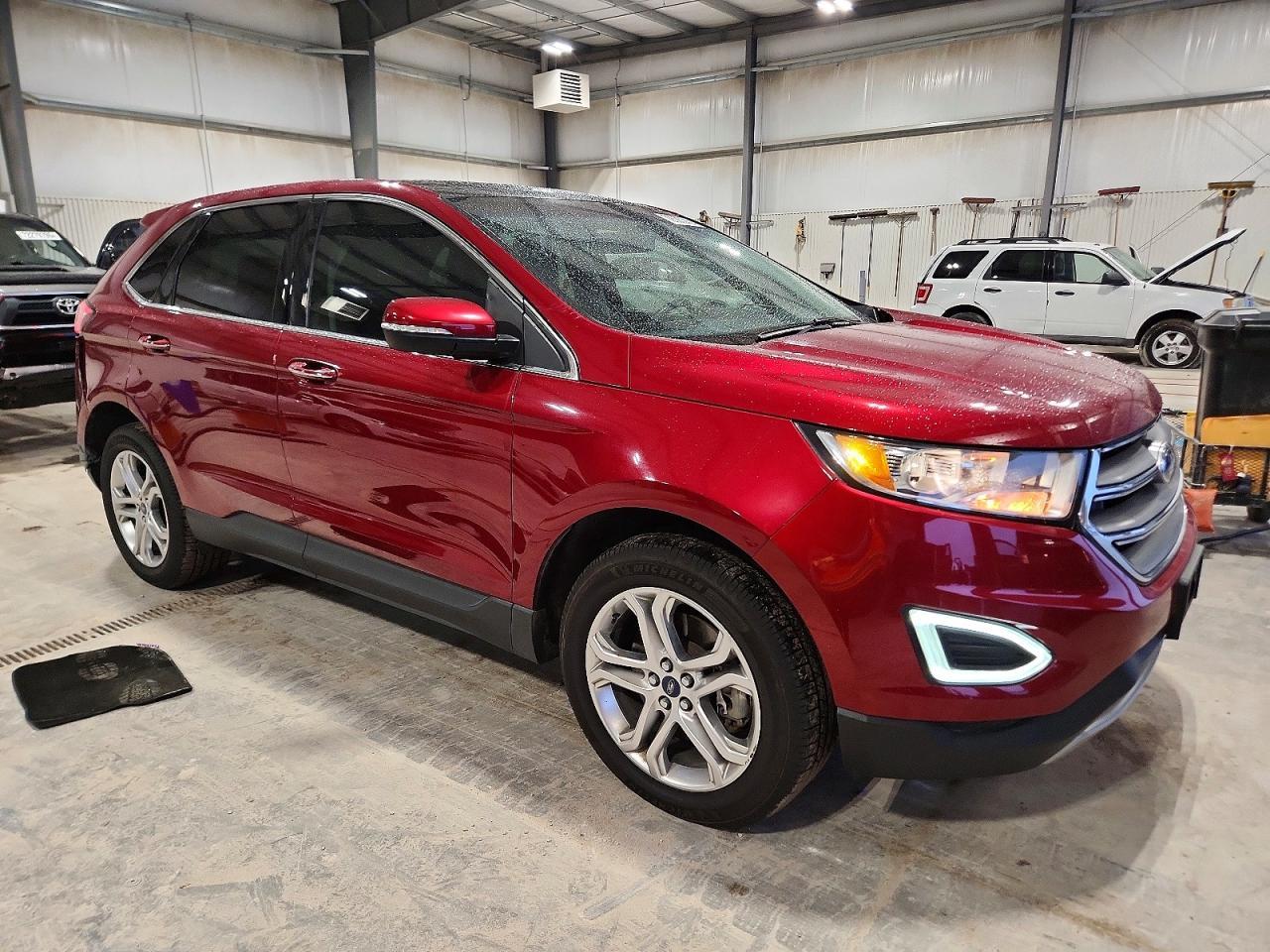 2018 Ford Edge Titanium - Image 4
