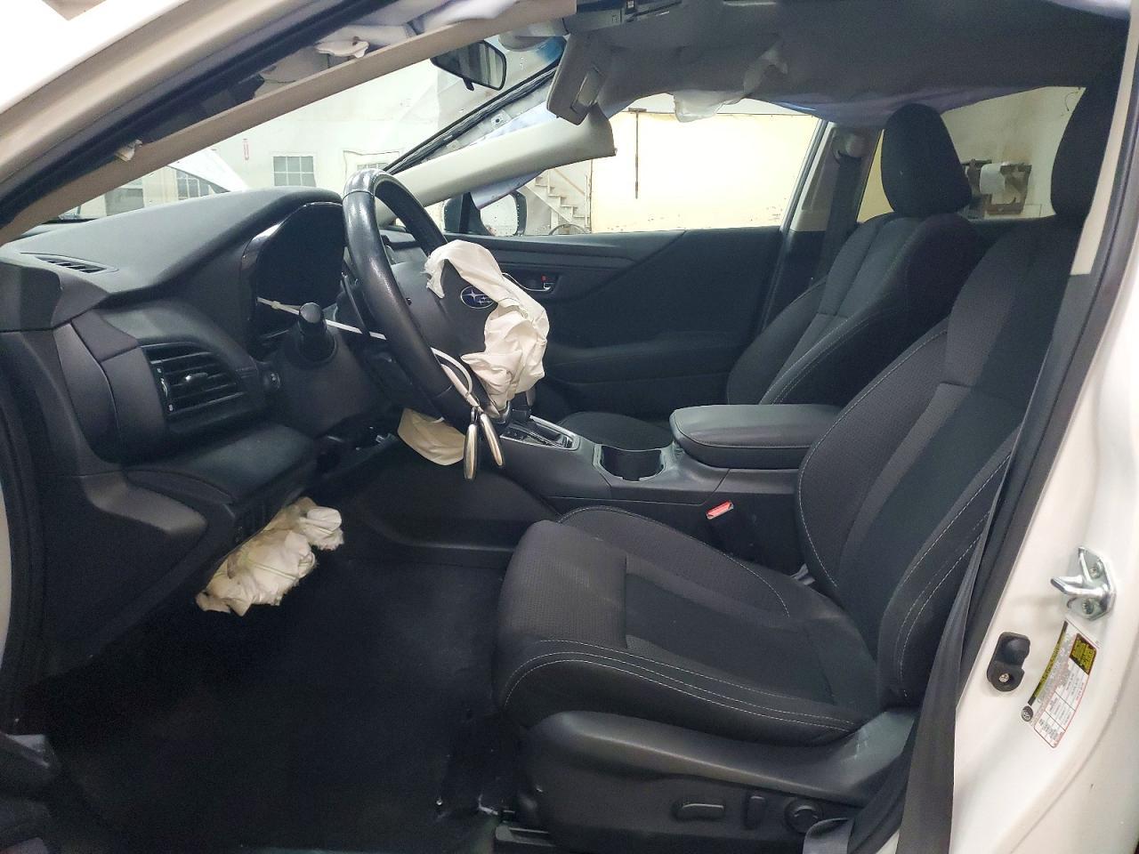 2022 Subaru Outback Premium - Image 7