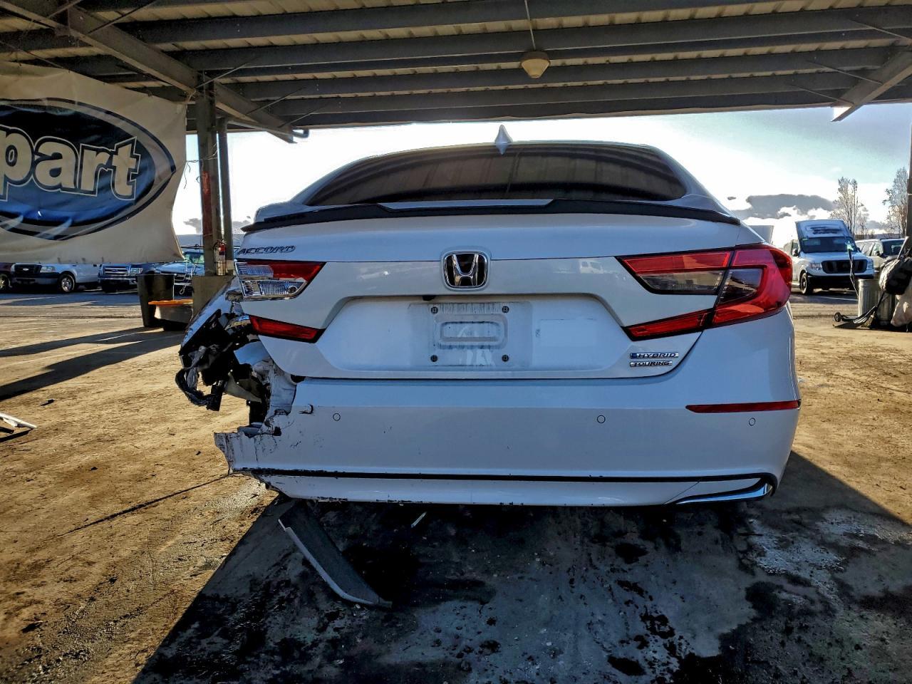 2020 Honda Accord Touring Hybrid - Фото 6