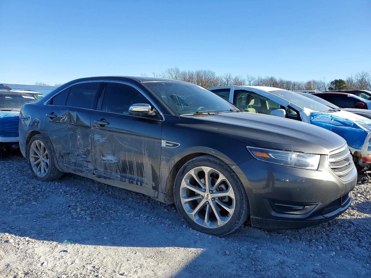 2017 Ford Taurus Limited - Фото 4