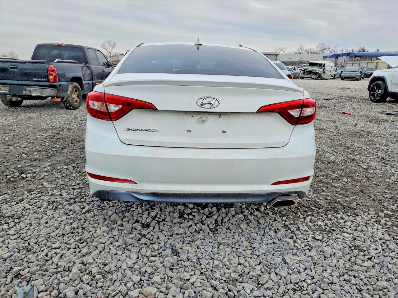 2017 Hyundai Sonata Se - Фото 6