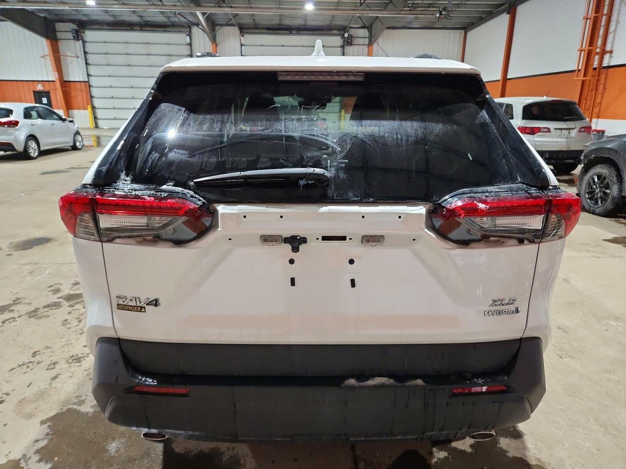 2024 Toyota Rav4 Xle - Image 6