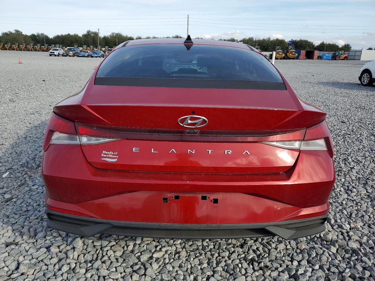 2021 Hyundai Elantra Sel - Фото 6