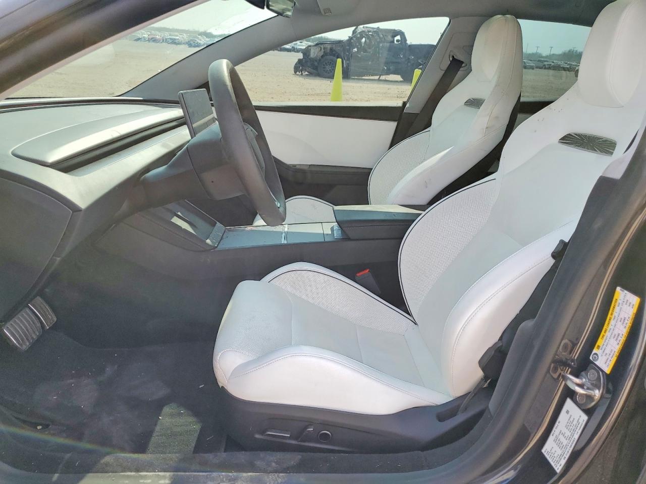 2024 Tesla Model 3 - Фото 7