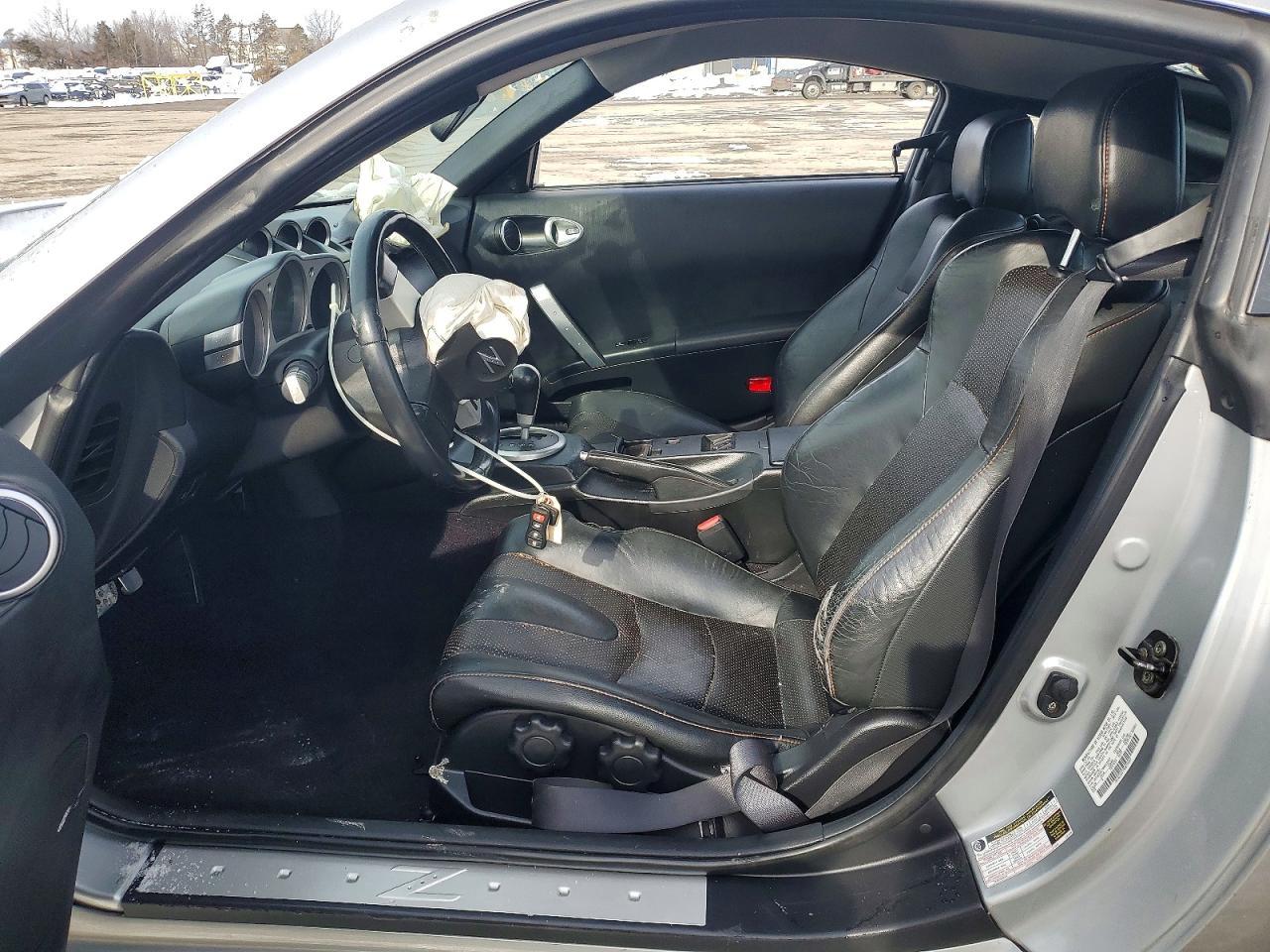 2005 Nissan 350Z Base - Фото 7
