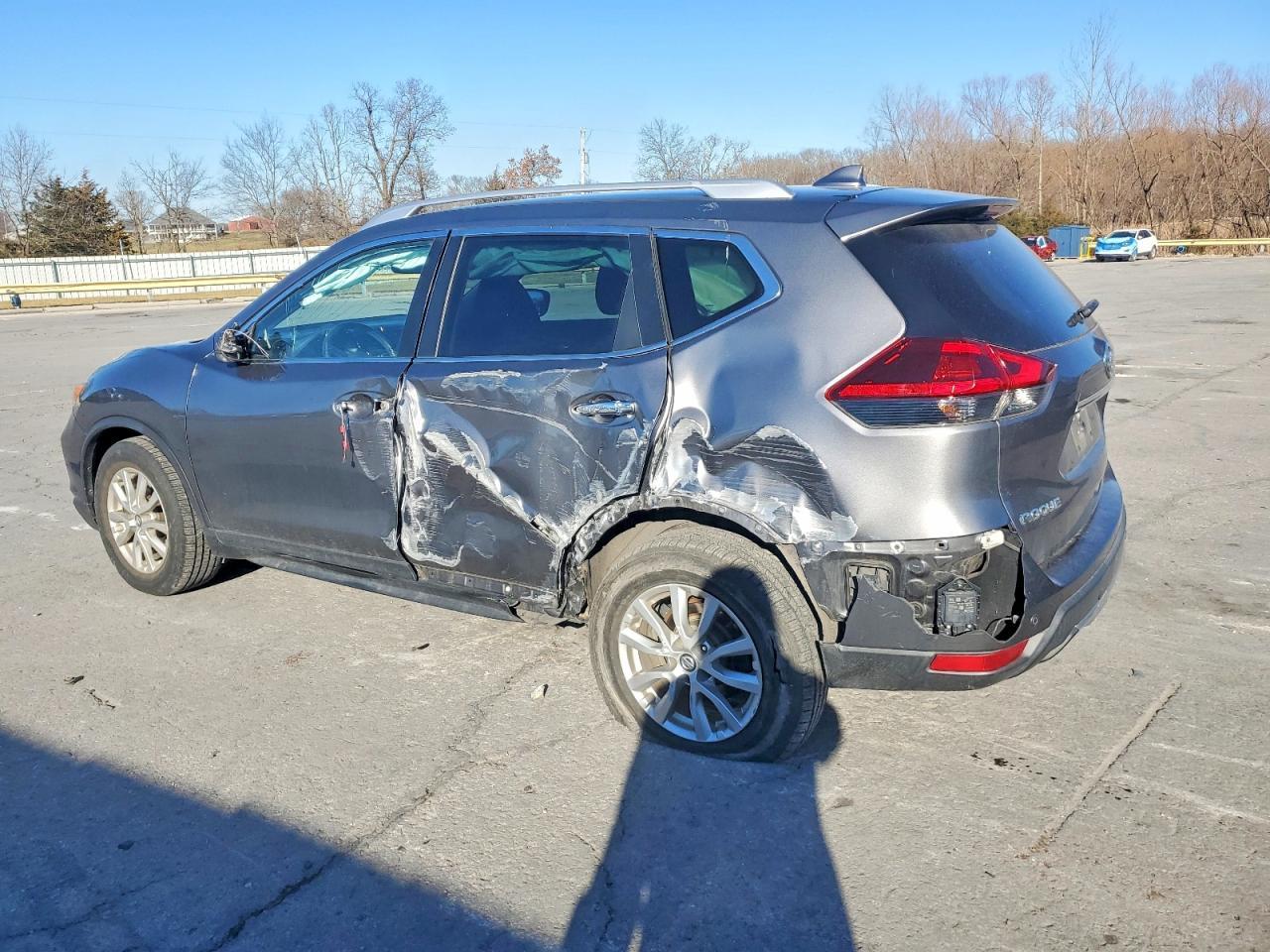 2020 Niss Rogue Sv - Image 2