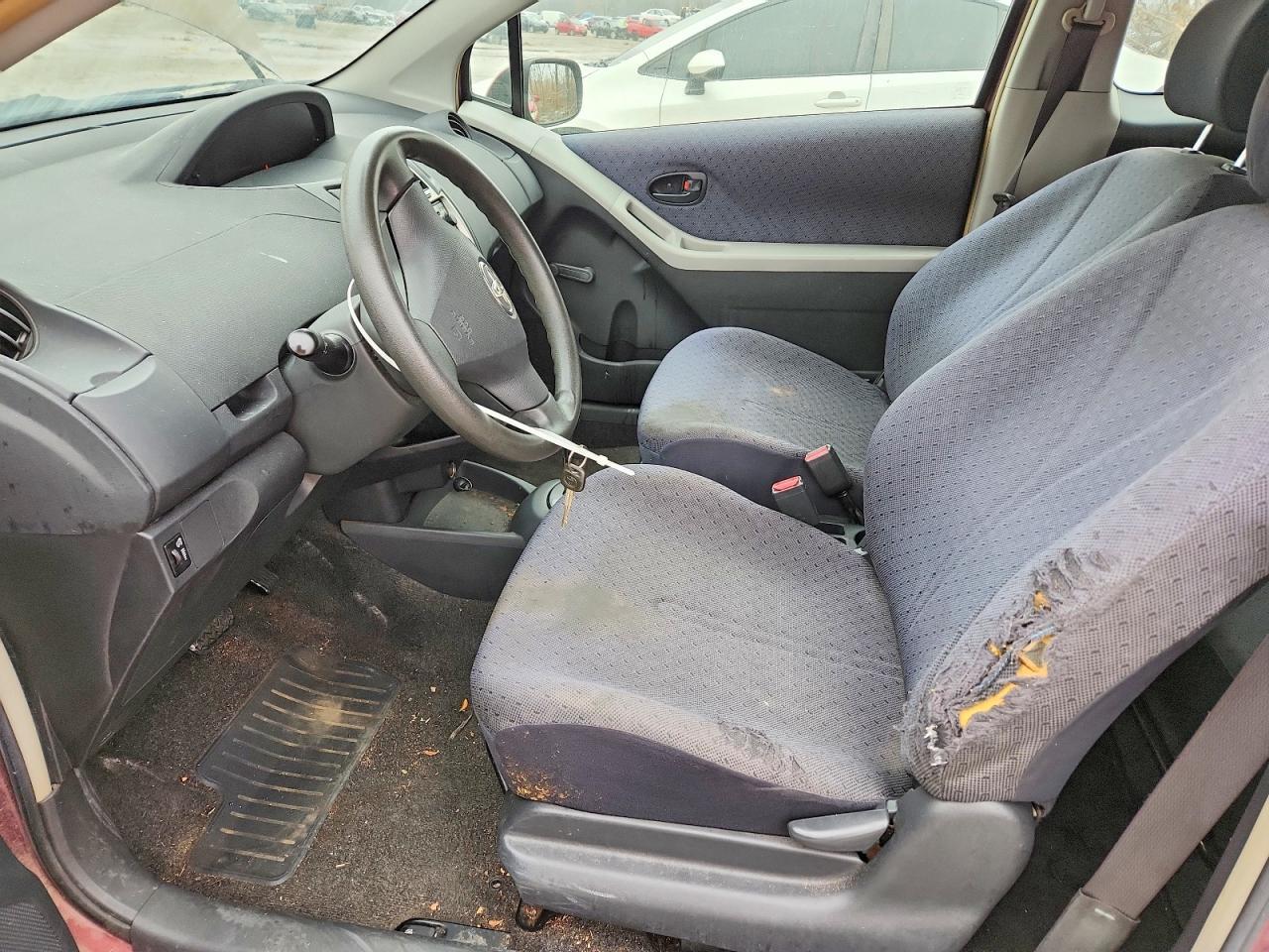 2009 Toyota Yaris - Image 7