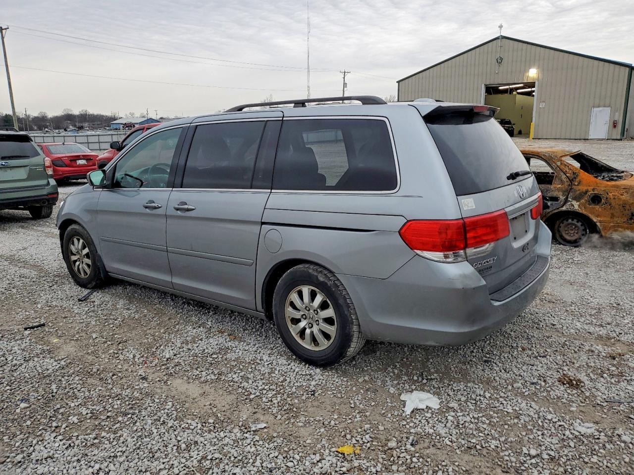 2010 Honda Odyssey Exl - Image 2