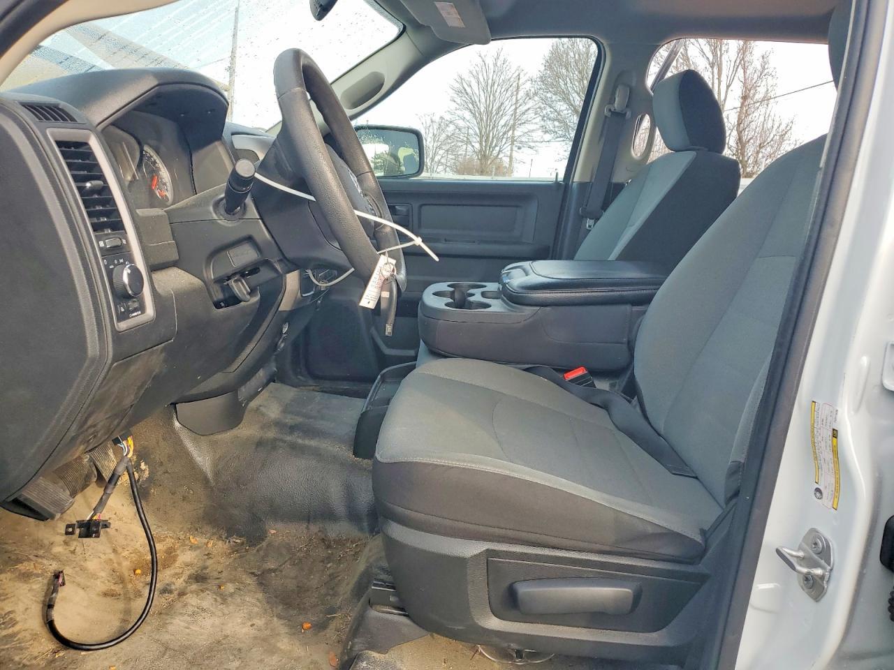 2023 Ram 1500 Classic Tradesman - Фото 7