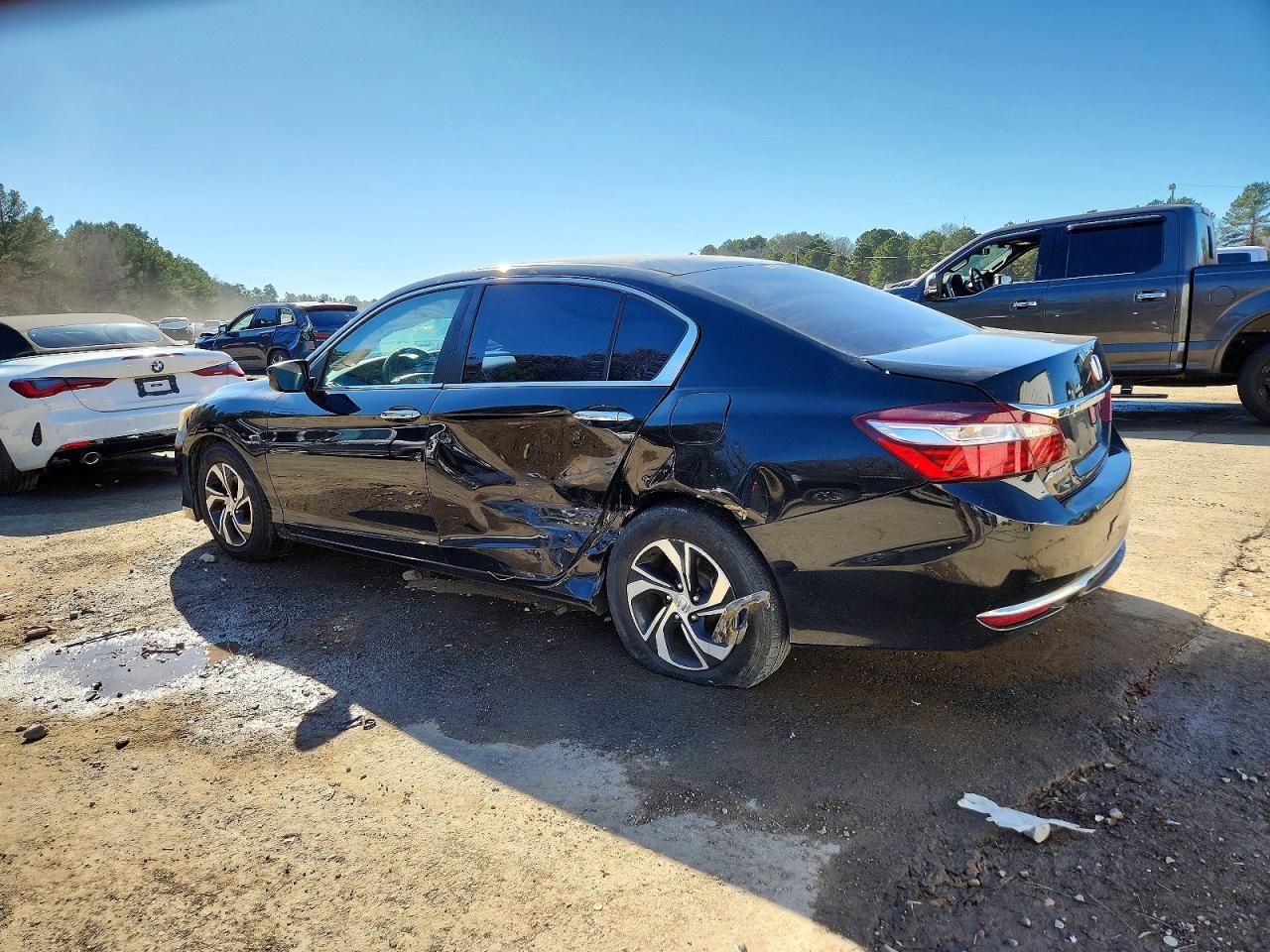 2017 Honda Accord Lx - Фото 2