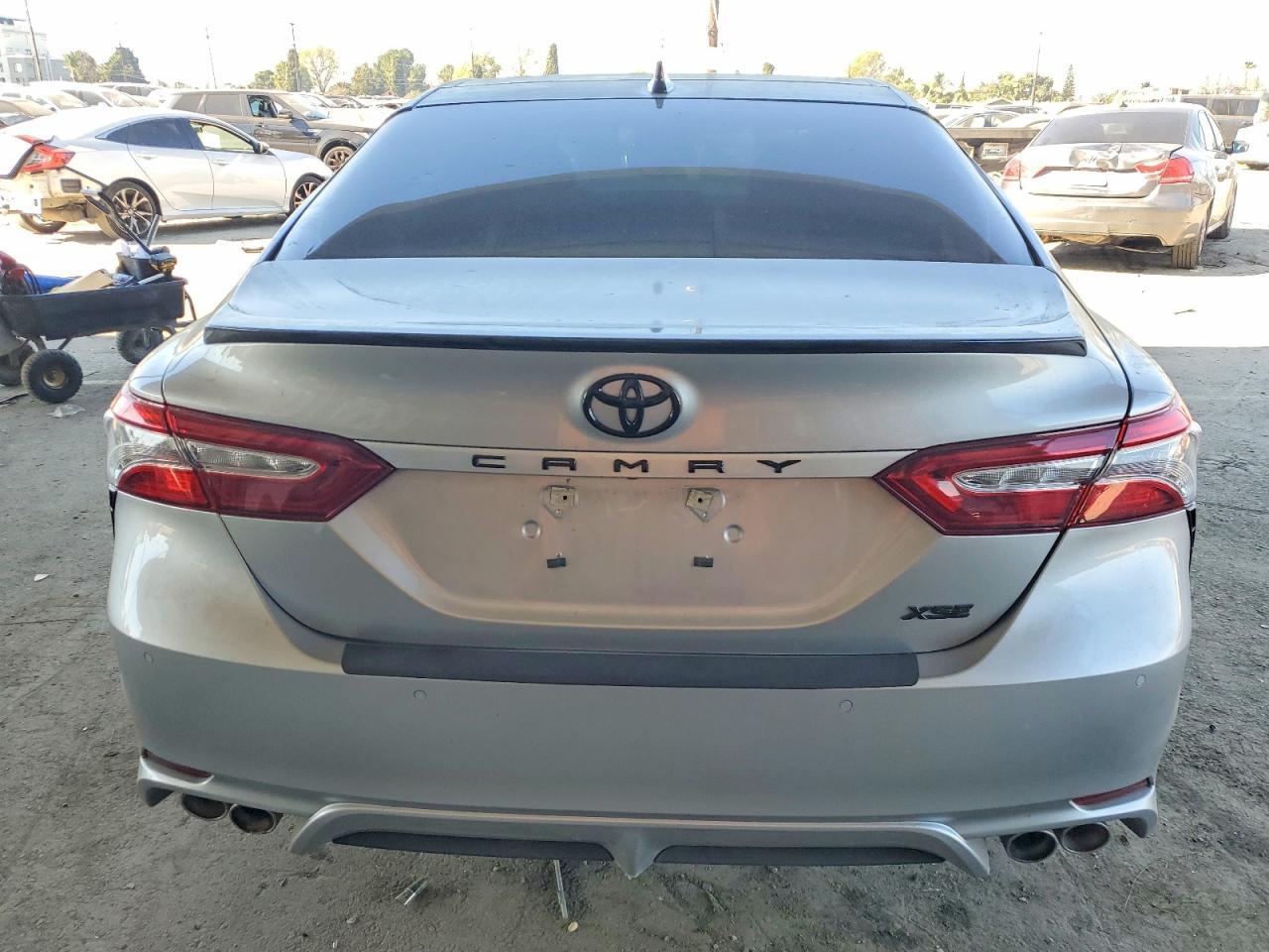 2019 Toyota Camry Xse - Фото 6