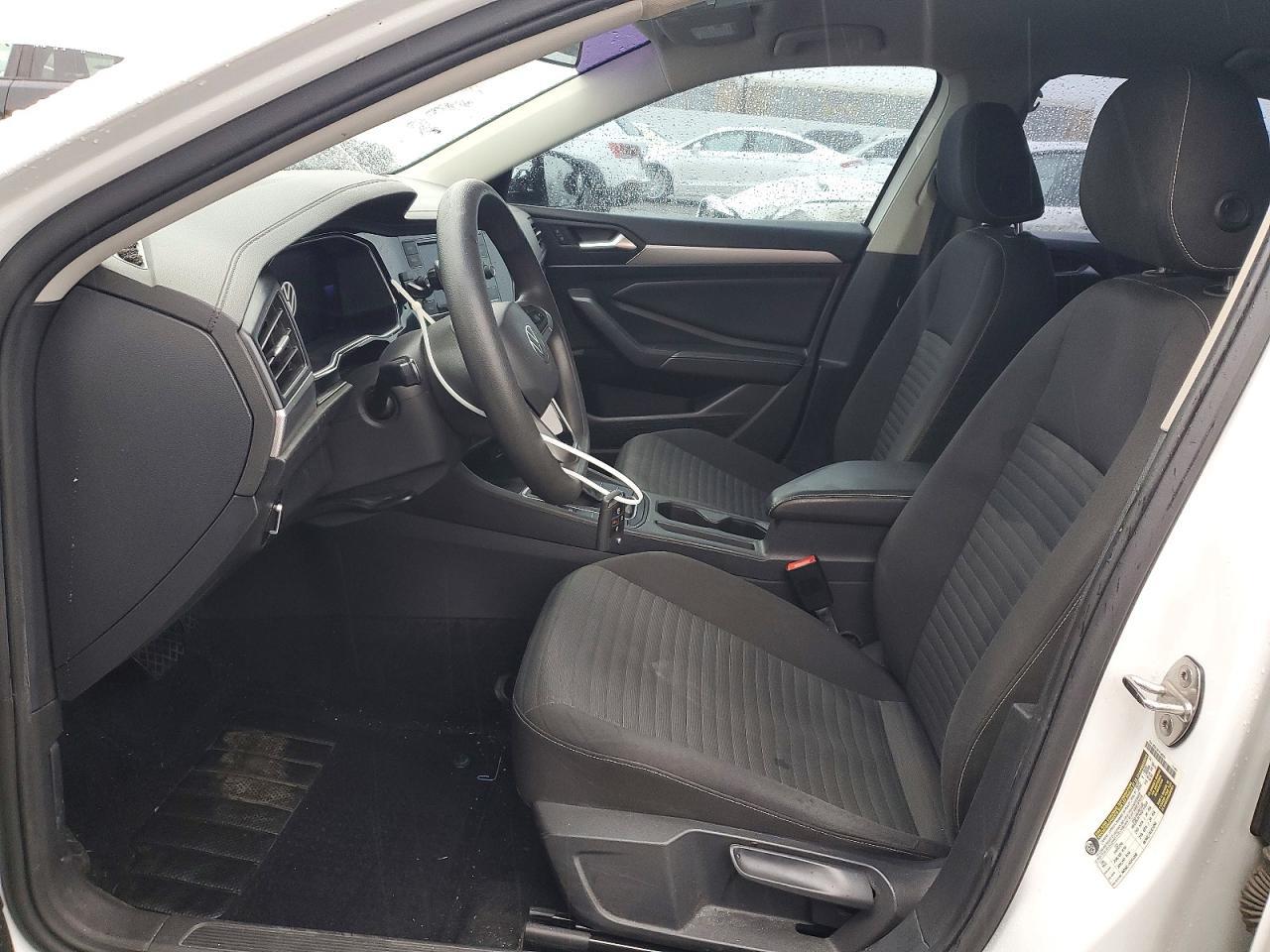 2022 Volkswagen Jetta S - Фото 7