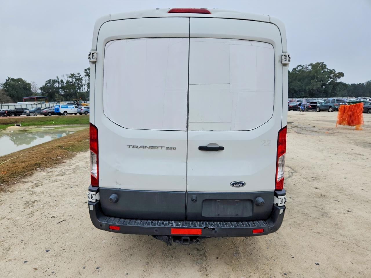 2016 Ford Transit 250 - Image 6
