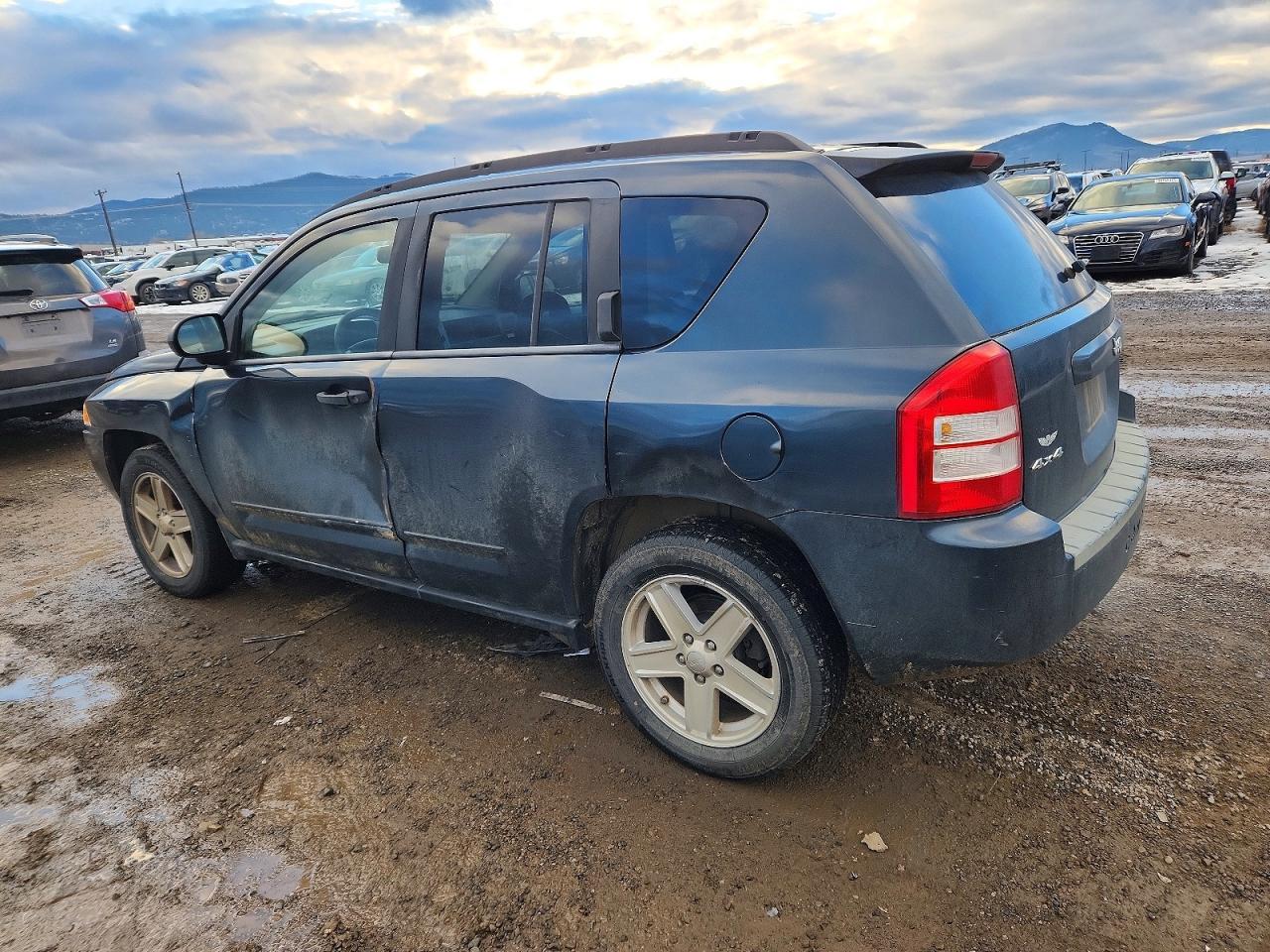 2008 Jeep Compass Sport - Фото 2