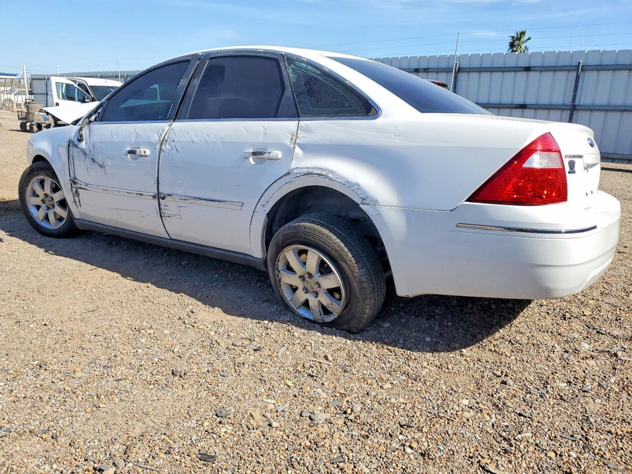 2005 Ford Five Hundred Sel - Фото 2