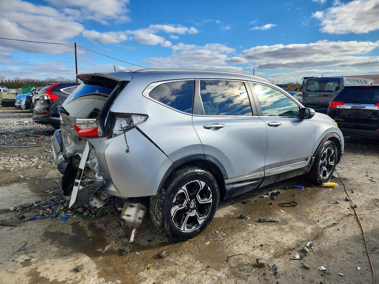 2018 Honda Cr-V Touring - Image 3