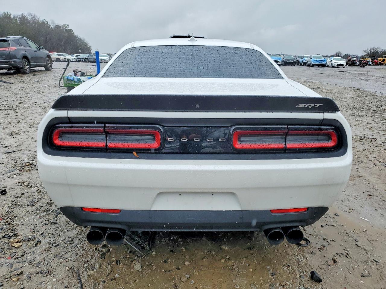 2016 Dodge Challenger Srt Hellcat - Image 6