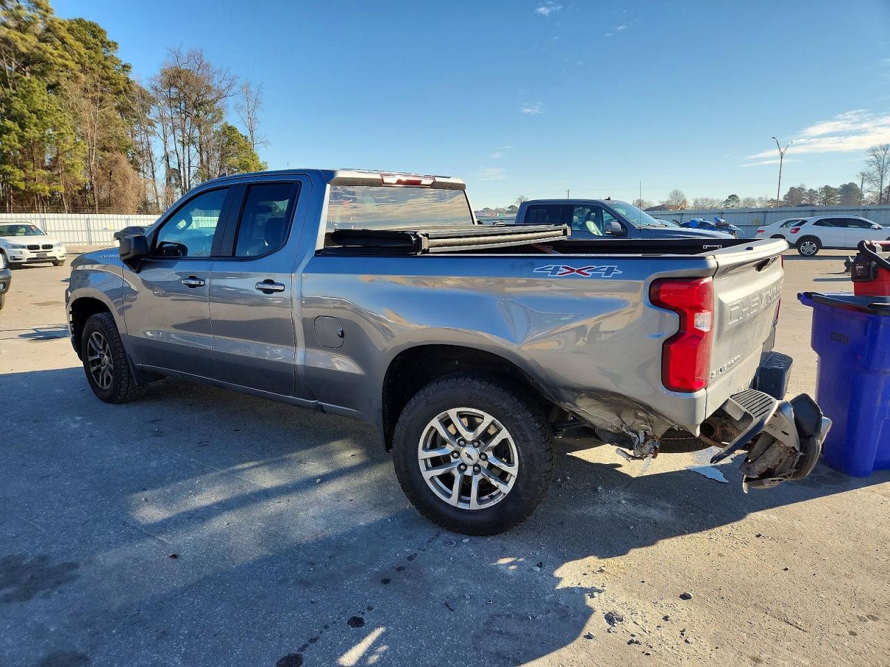 2019 Chevrolet Silverado K1500 Rst - Image 2
