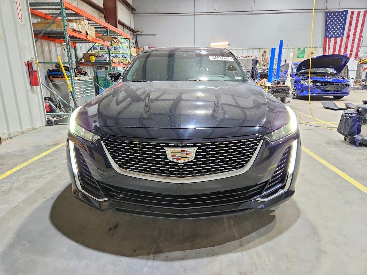 2022 Cadillac Ct5 Premium Luxury - Image 5