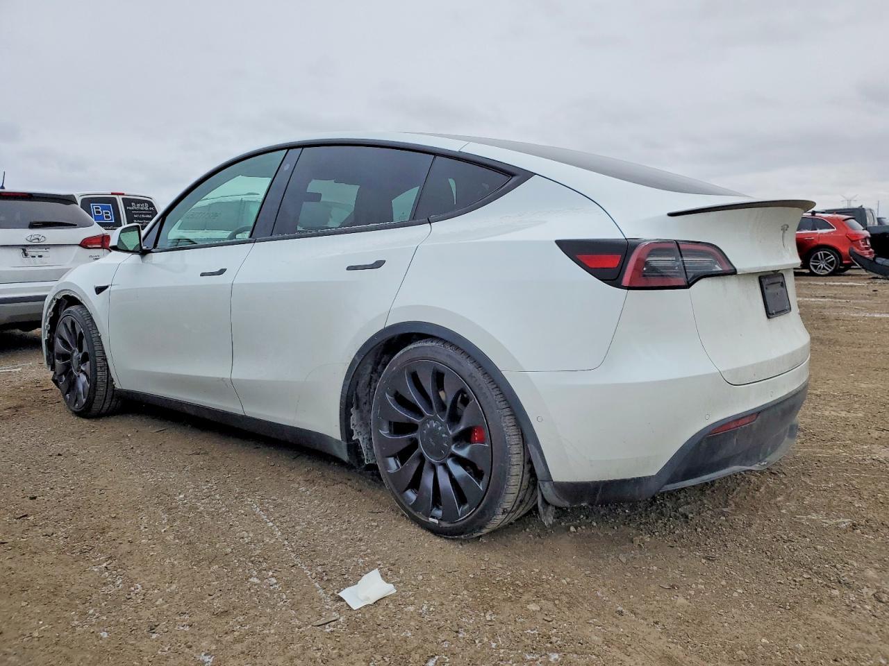 2021 Tesla Model Y - Image 2